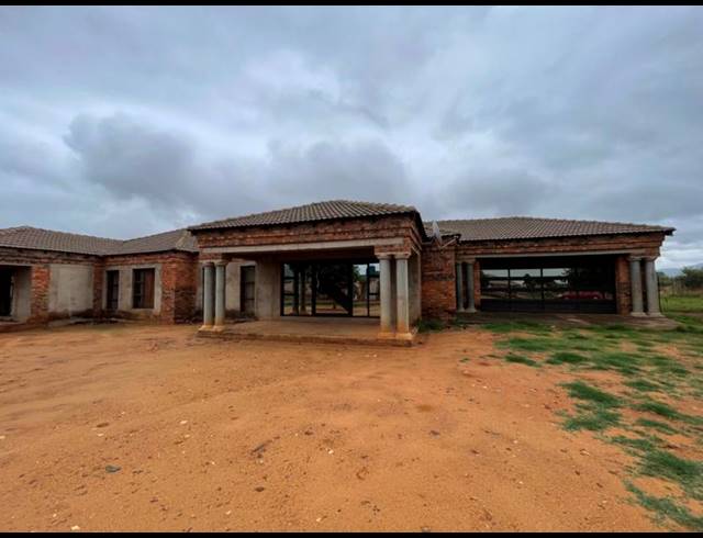 4 BEDROOM HOUSE FOR SALE IN MADIBA